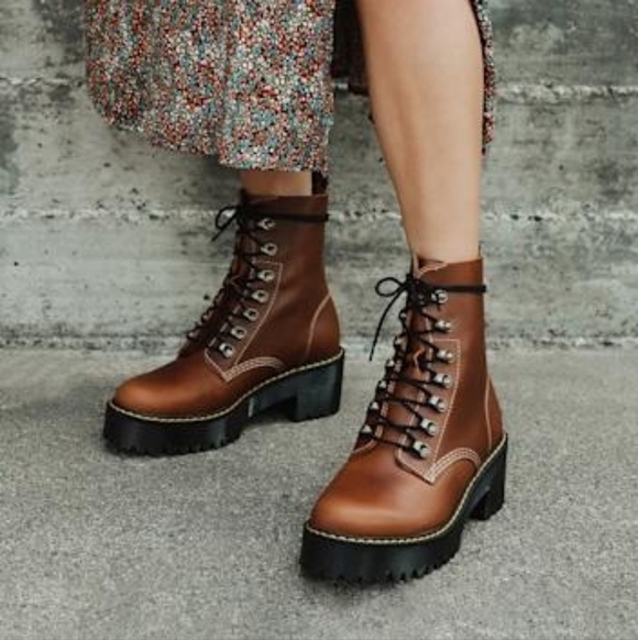 Dr. Martens Shoes - Dr Martens Leona Combat Boots In Saddle Tan Farrier Leather Sz 10 Like New W/Box